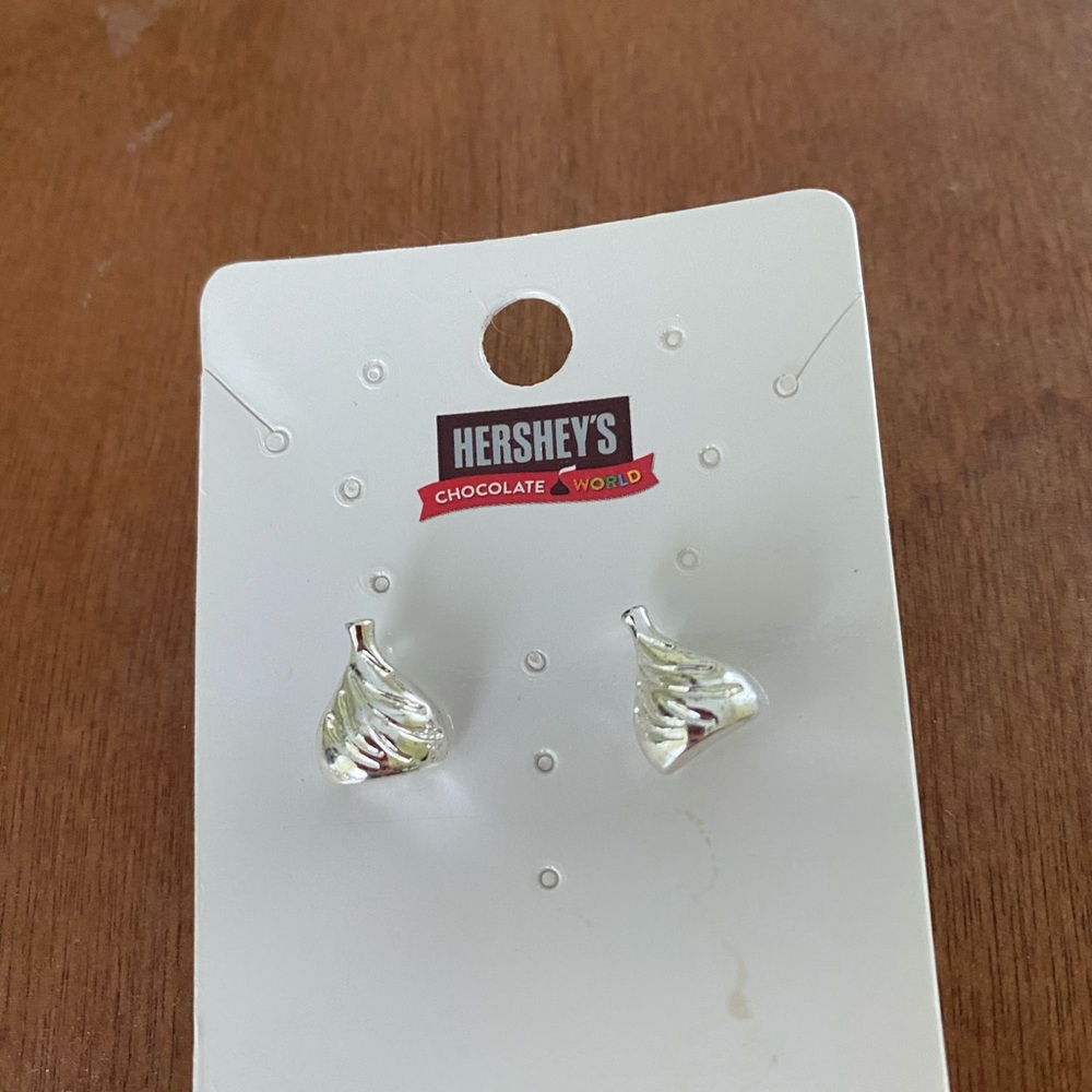 Jewelry - Picture 11 of 14